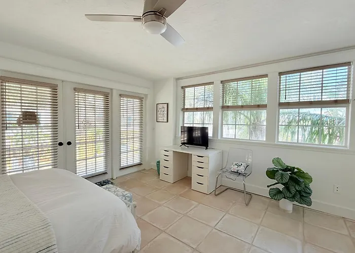 Casa rural "palms" Gulf-view Historic Retreat Clearwater Beach